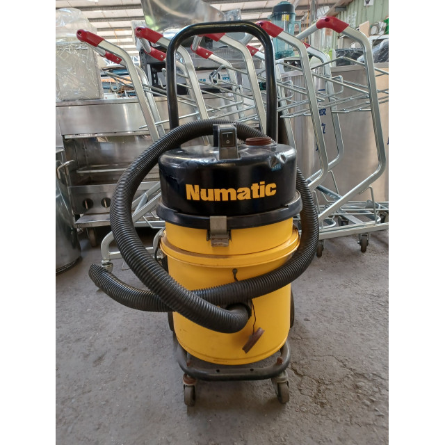 英國Numatic乾濕兩用吸塵器
